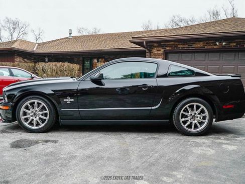 Used 2008 Ford Mustang Shelby GT500 RWD image 3