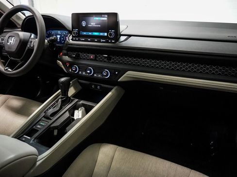 Used 2024 Honda Accord EX image 12