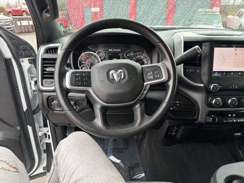 Used 2022 RAM 2500 Big Horn w/ Cold Weather Group image 15