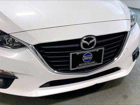 Used 2016 MAZDA MAZDA3 i Touring image 32