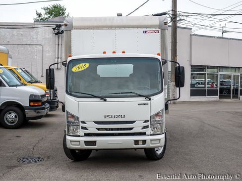 Used 2018 Isuzu NPR RWD image 4