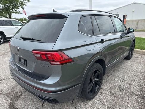 Used 2023 Volkswagen Tiguan SE R-Line AWD/4WD image 6