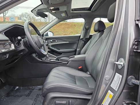 Used 2023 Acura Integra image 14