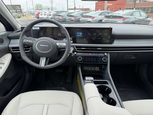 New 2026 Hyundai Sonata SEL AWD/4WD image 16