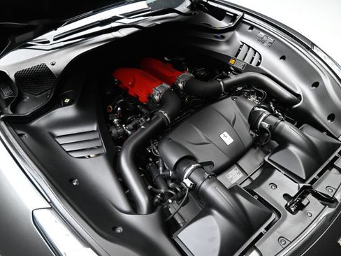 Used 2016 Ferrari California T image 49