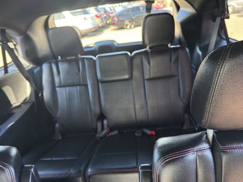 Used 2016 Dodge Grand Caravan R/T image 14