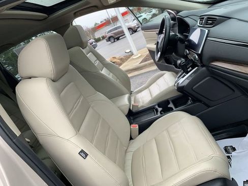 Used 2017 Honda CR-V Touring image 14