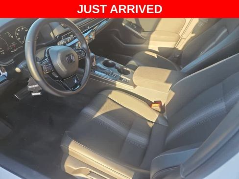 Used 2025 Honda Civic Sport image 14