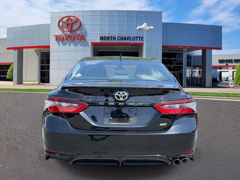 Used 2023 Toyota Camry SE FWD image 7