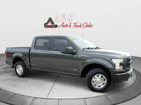 Used 2017 Ford F150 XL w/ XL Power Equipment Group AWD/4WD image 1