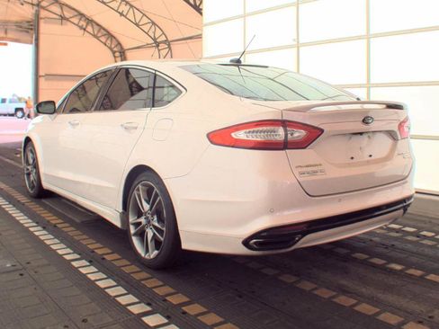 Used 2016 Ford Fusion Titanium FWD image 6