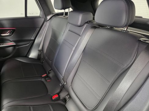 Certified 2025 Mercedes-Benz GLC 300 4MATIC image 15
