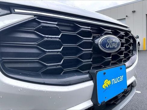 Used 2023 Ford Escape ST-Line w/ Tech Pack #1 AWD/4WD image 30