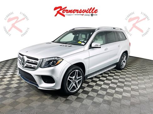 Used 2019 Mercedes-Benz GLS 550 4MATIC image 3
