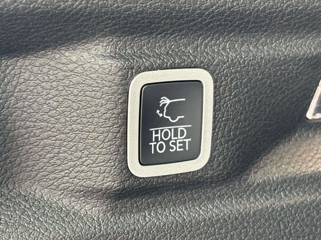New 2026 Jeep Grand Cherokee L 4WD image 37