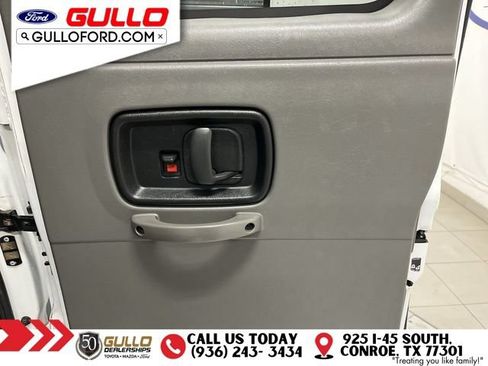Used 2023 Chevrolet Express 3500 LS RWD image 17