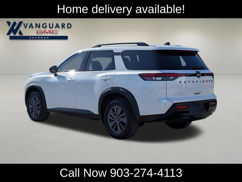 Used 2026 Nissan Pathfinder SV FWD image 3