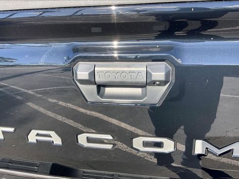 New 2026 Toyota Tacoma SR5 image 15