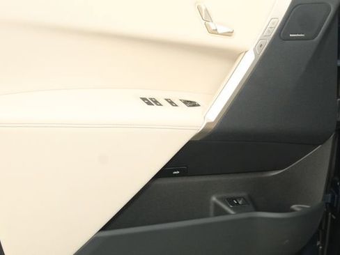 New 2026 BMW iX xDrive45 w/ Premium Package image 18