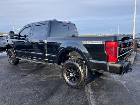 Used 2022 Ford F250 Lariat w/ Tremor Off-Road Package image 5