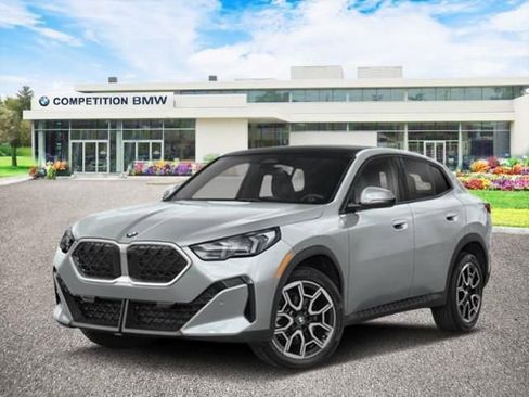 New 2026 BMW X2 xDrive28i w/ Technology Package AWD/4WD image 1