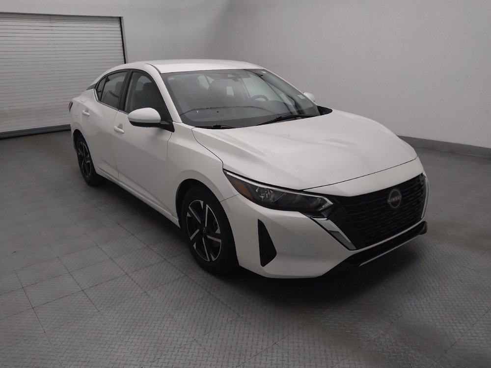 Used 2025 Nissan Sentra SV FWD image 13