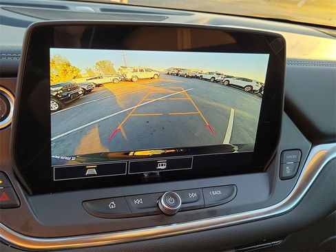 Used 2025 Chevrolet Blazer LT w/ Convenience Package image 14