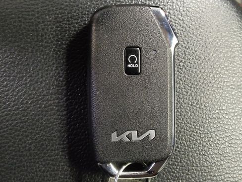 Used 2021 Kia Soul Turbo FWD image 32