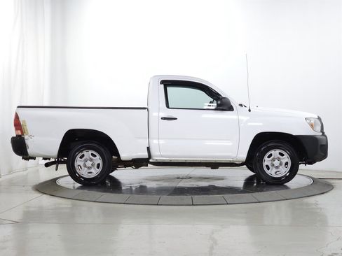 Used 2013 Toyota Tacoma 2WD Regular Cab image 10