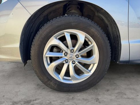 Used 2018 Acura RDX w/ AcuraWatch Plus Package AWD/4WD image 9