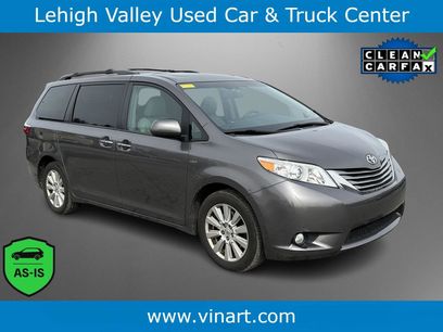 Used 2017 Toyota Sienna XLE Premium