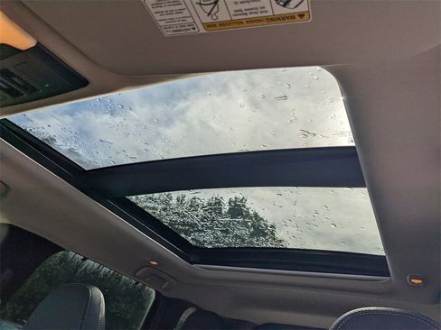 New 2025 Mitsubishi Outlander SEL image 21