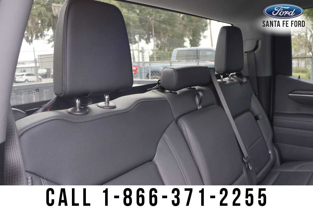 Used 2025 GMC Sierra 1500 SLT AWD/4WD image 28