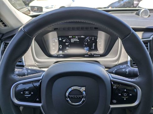 Used 2022 Volvo XC90 T6 Inscription w/ Advanced Package AWD/4WD image 40