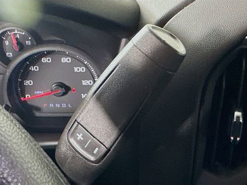 Used 2025 Chevrolet Silverado 2500 Custom image 17