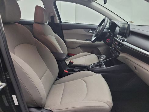 Used 2019 Kia Forte LXS FWD image 21