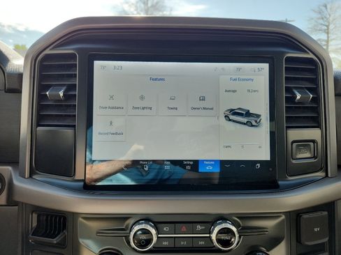 Used 2025 Ford F150 XLT w/ Equipment Group 301A Standard image 15