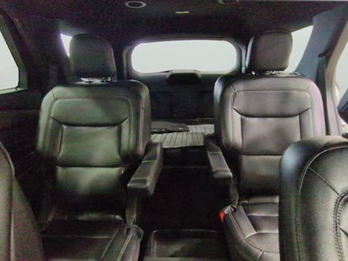 Used 2020 Ford Explorer XLT w/ Equipment Group 202A AWD/4WD image 14