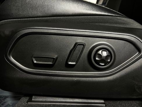 Used 2024 Jeep Grand Cherokee Trailhawk image 14