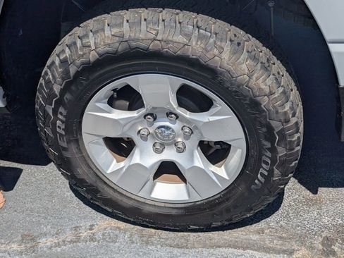 Used 2022 RAM 1500 Big Horn AWD/4WD image 20