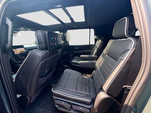 Used 2025 GMC Yukon XL AT4 Ultimate w/ LPO, Floor Liner Package AWD/4WD image 22