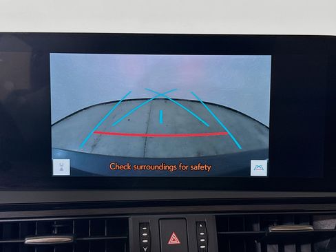 Certified 2023 Lexus ES 350 Luxury w/ Accessory Package (Z2) image 16