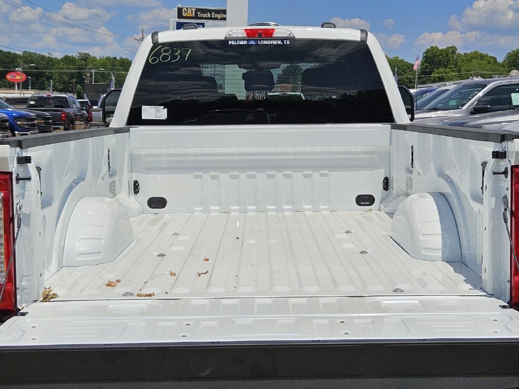 New 2026 Ford F350 Lariat w/ FX4 Off-Road Package AWD/4WD image 7