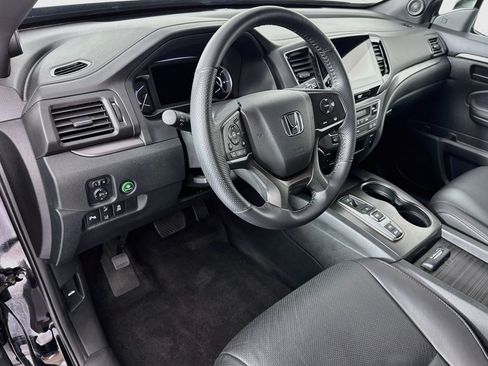 Certified 2023 Honda Passport EX-L image 9