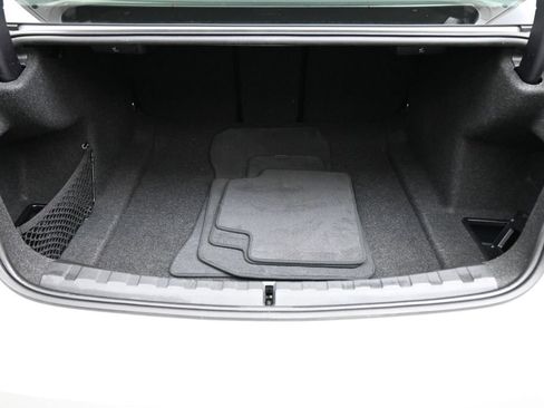 Used 2024 BMW 330i Sedan RWD image 19