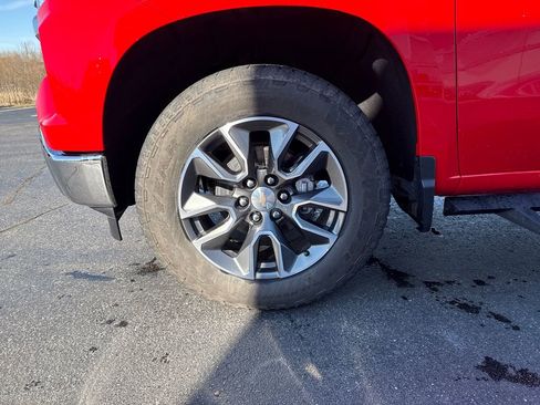 Certified 2024 Chevrolet Silverado 1500 LT image 32