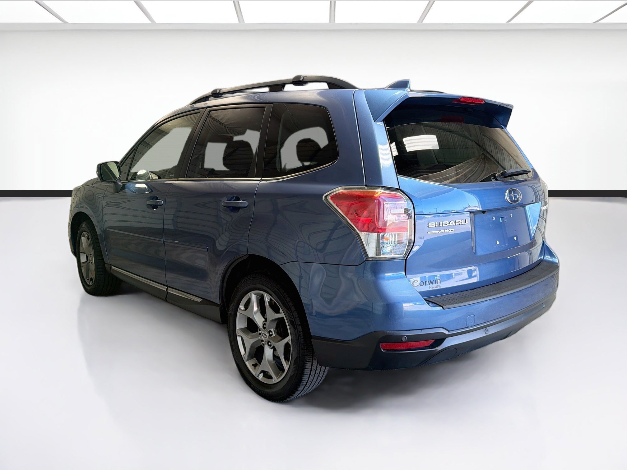 Used 2018 Subaru Forester 2.5i Touring AWD/4WD image 6