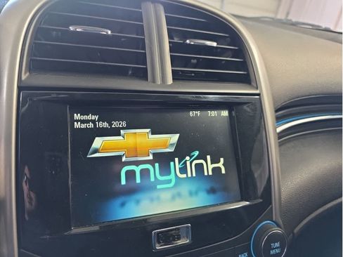 Used 2015 Chevrolet Malibu LT image 20