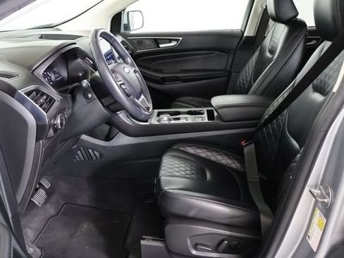 Used 2024 Ford Edge Titanium AWD/4WD image 22