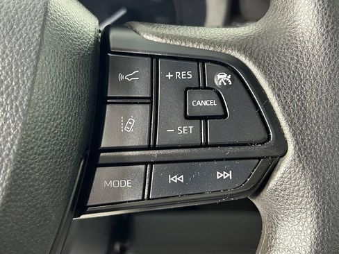 Used 2024 Toyota Sienna LE w/ LE Plus Package AWD/4WD image 26